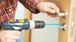 Automotive Locksmith at Wellington, Massachusetts